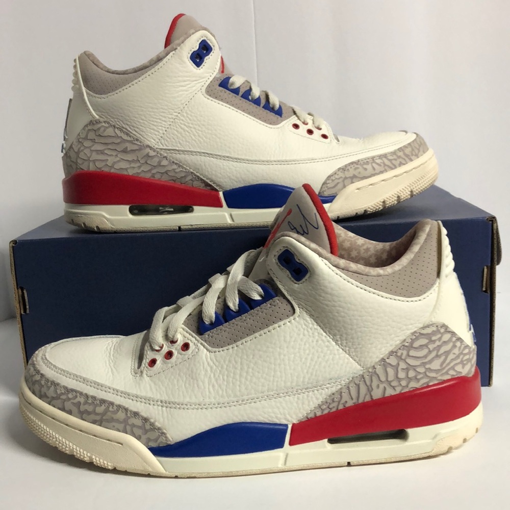 NIKE AIR JORDAN 3 RETRO INTERNATIONAL FLIGHT 2018 (9.5)